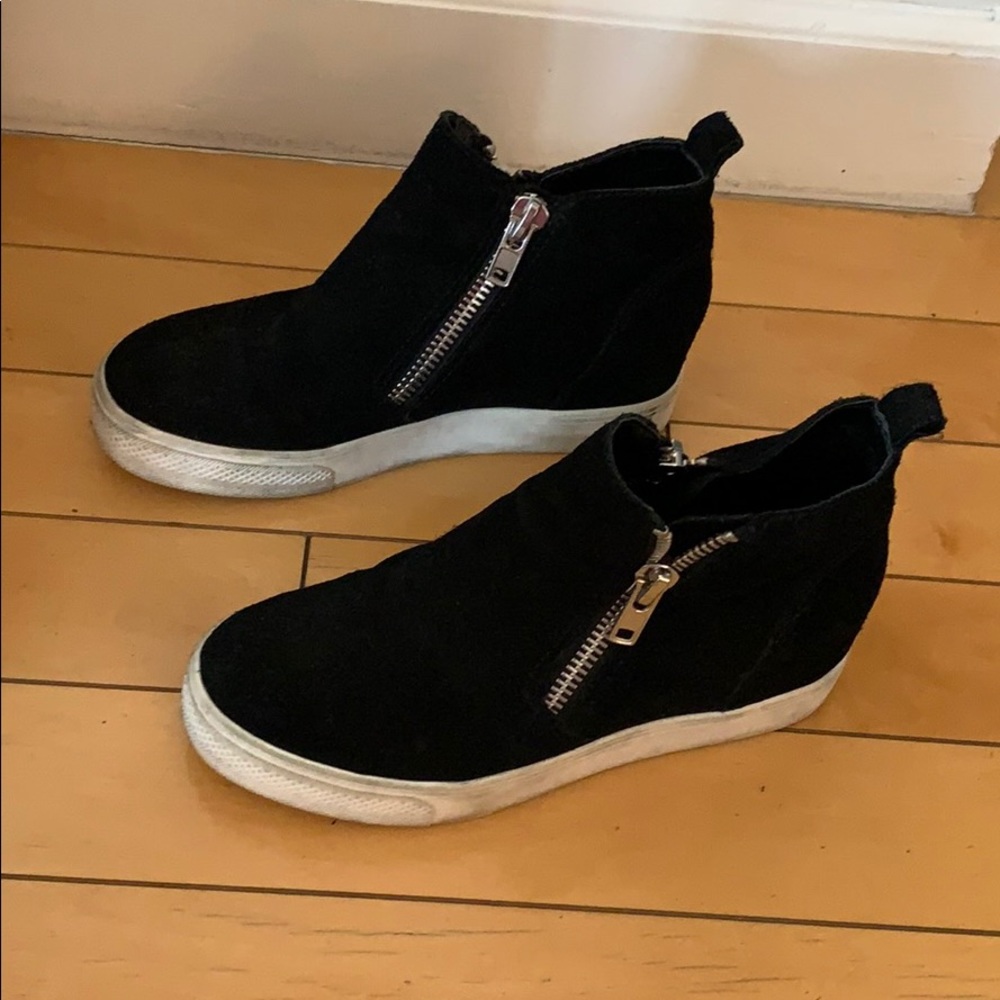 Steve Madden Zip Wedgie wedge Sneaker 6.5